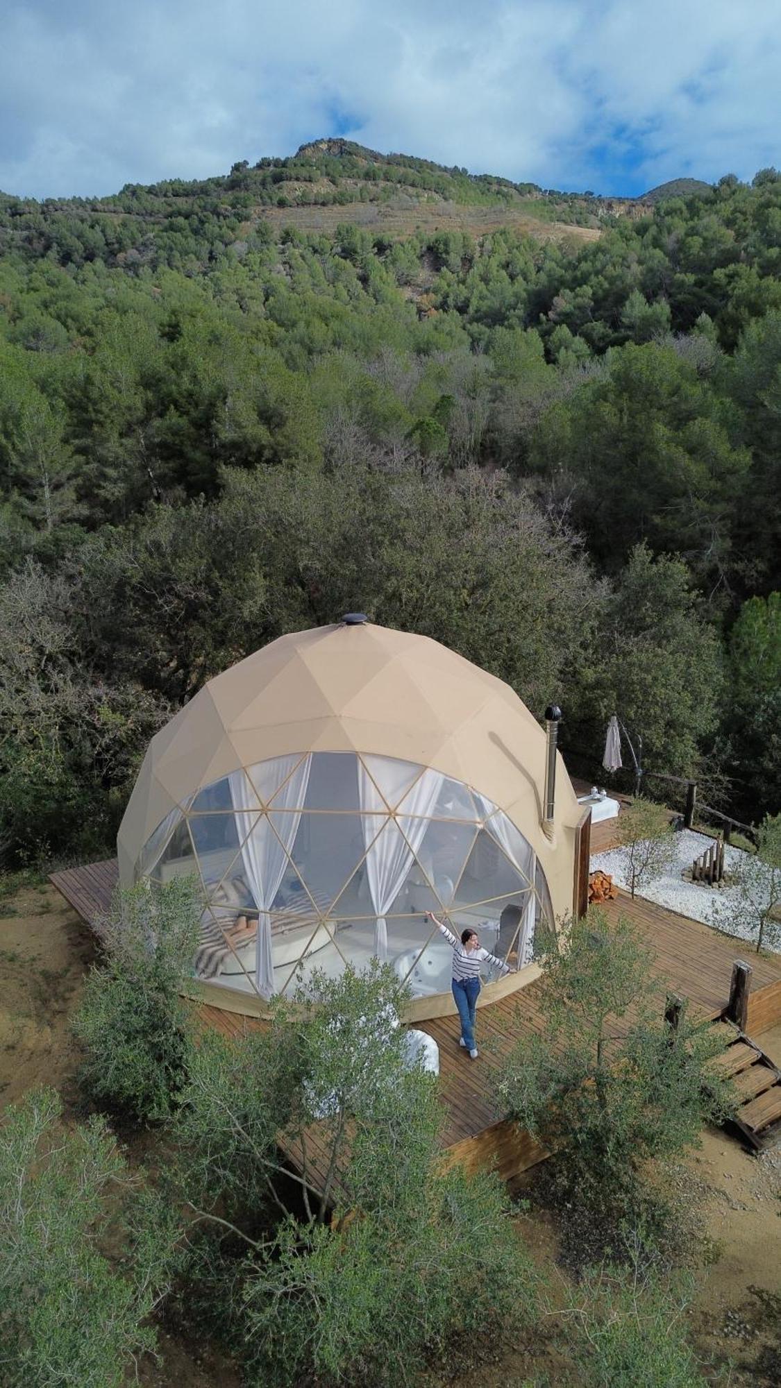 Domo Suites Masia Cal Geperut Badalona Exterior foto